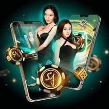 Pengguna menjelajah kategori permainan olahraga dan kasino online di yowestoto